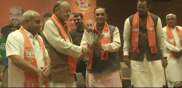 ಗುಜರಾತ್ ಮುಖ್ಯ ಮಂತ್ರಿ ಪಟ್ಟ ಉಳಿಸಿಕೊಂಡ ರೂಪಾನಿ